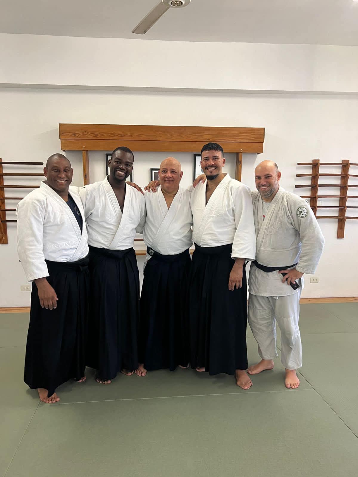 Groupe de pratiquants et instructeurs